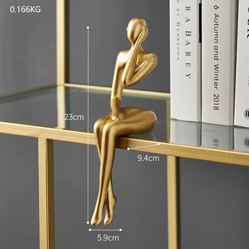 GoldenThinkers - Elegant golden sculptures for shelves and tables